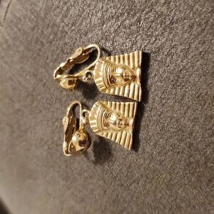 Pharaoh Head Dangle Earrings – Egyptian Revival, Clip-On, Vintage